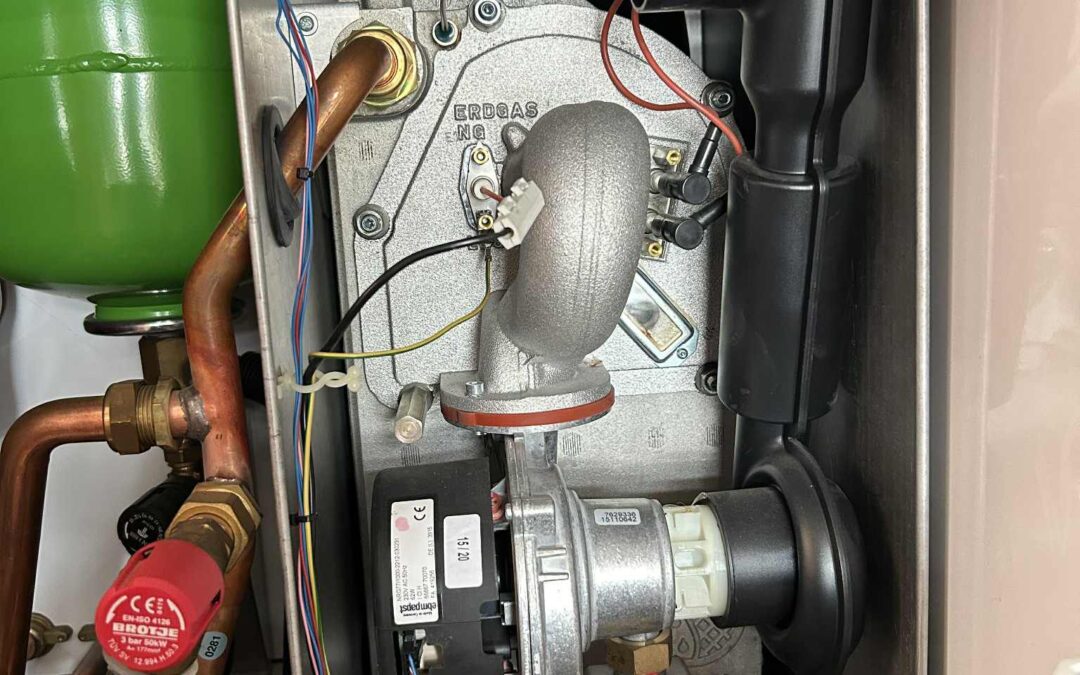 Kiedy wymiana kotła gazowego się opłaca, a kiedy wystarczy serwis?